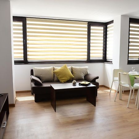 Hotel Active Apartments Targovishte  Exterior foto